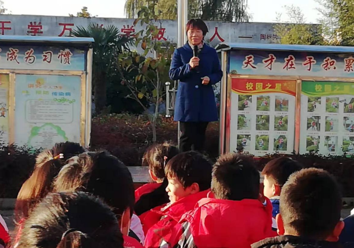 ̫�Ϳh�w�R悴Ė|С�W�e�С����簬�̲��ա������������