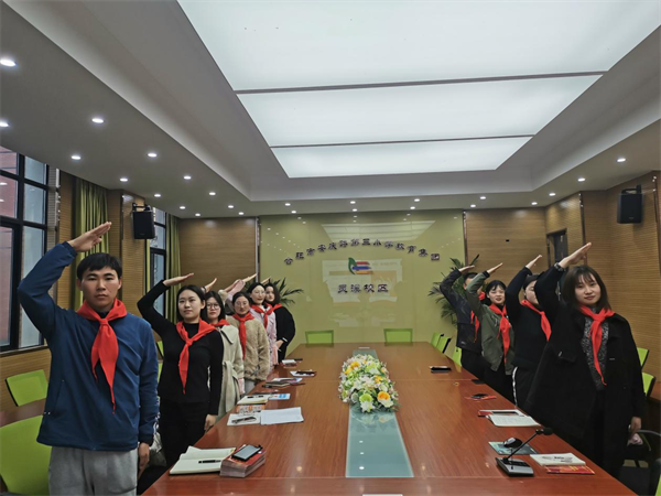 �����������F�`ϪУ�^�����а�����������һ�꼉����o���T��Ӗ��