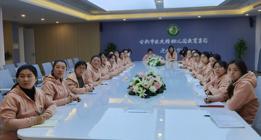 �Ϸ��а��׽������Fӭ��·�ֈ@���ȹP֮���̎̎����