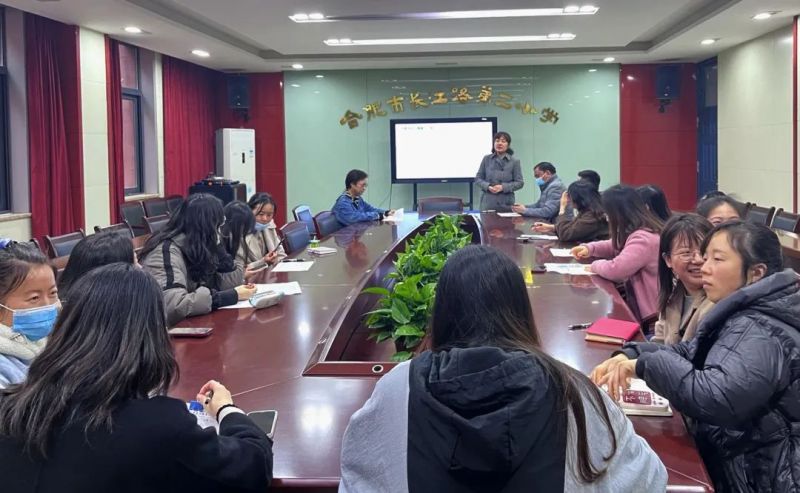 �Ϸ����L(zh��ng)��·�ڶ�С�W(xu��)�����|(zh��)�������̌W(xu��) �W(xu��)��(li��n)��(d��ng)���M(j��n)�W(xu��)��(x��)