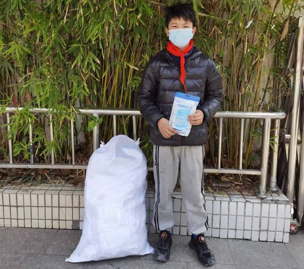 �Ϸ�������С�W(xu��)�����L(zh��ng)�I(xi��n)���� ����ůУ�@