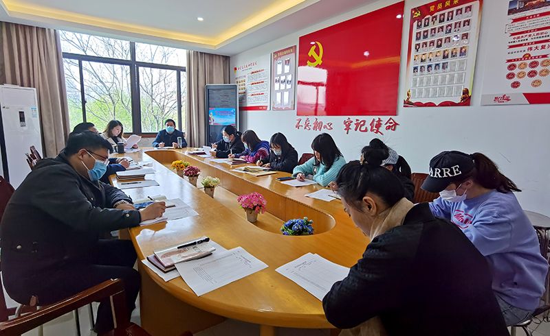 ��ɽС�W��һ�h֧�����_�M��������������u�h�h�T���