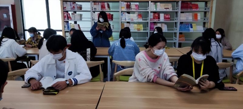 �Ϸʹ��I�WУ���Ѹ������Ҡ�����־����