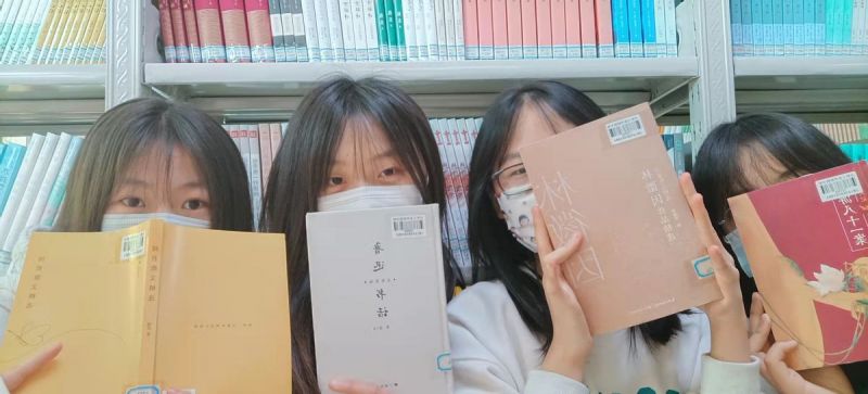 �Ϸʹ��I�WУ�D���^�������_�^���Վ���