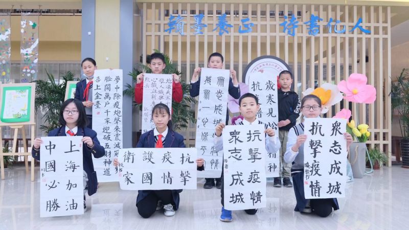 �Ϸ����L��С�mͤ��У���mͤ�����꣬�]��������