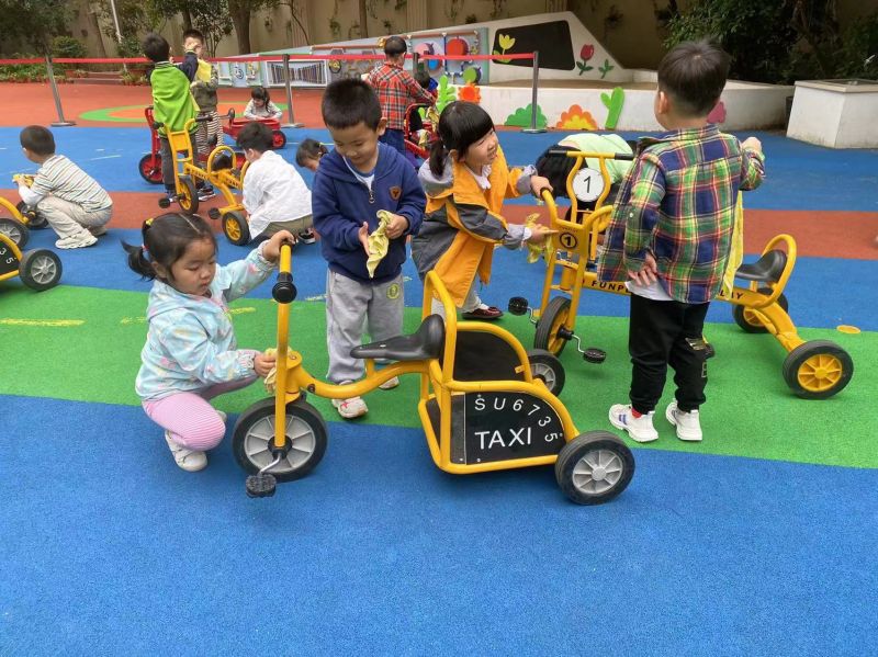 �Ϸ���ֱ�ٙC�P�׃��@�P��ί�_չ���ڄ����s�����}����ϵ�л��