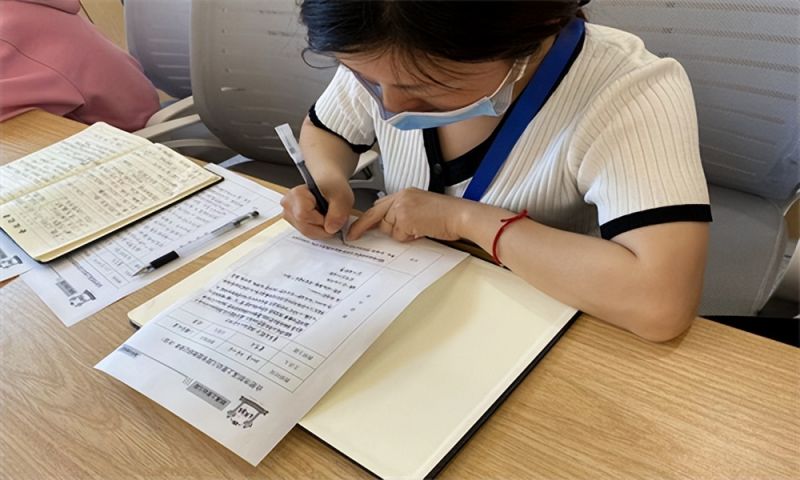 �Ϸ�����Ϫ�����׃��@�ڶ����нM���}������Ȼ��ӆ��}̽ӑ