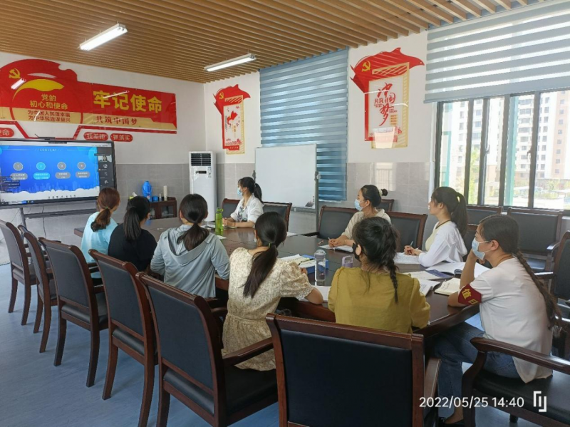 �Ϸʎ�����С�������F(tu��n)�L(zh��ng)�S��У�M���̎������ǻ��n�þ�����Ӗ(x��n)