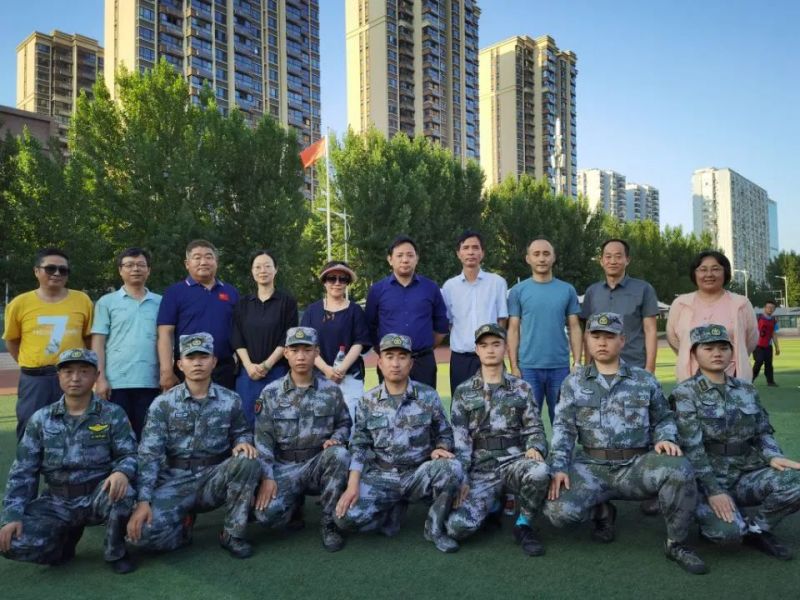 �Ϸ����ψ@�WУ��(chu��ng)���_չ�����������MУ�@����ӂ�ӛ