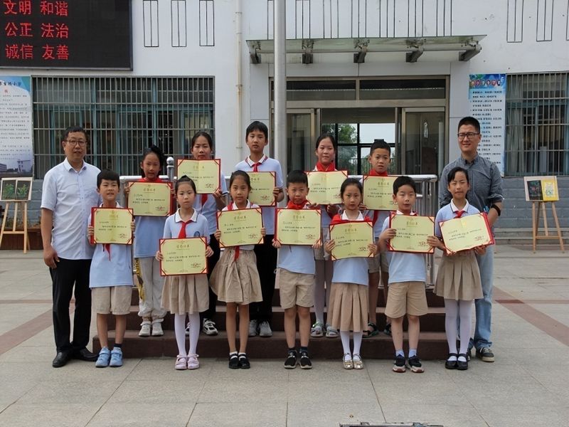 �Ϸ��йų�С�W���^�M�r��������������