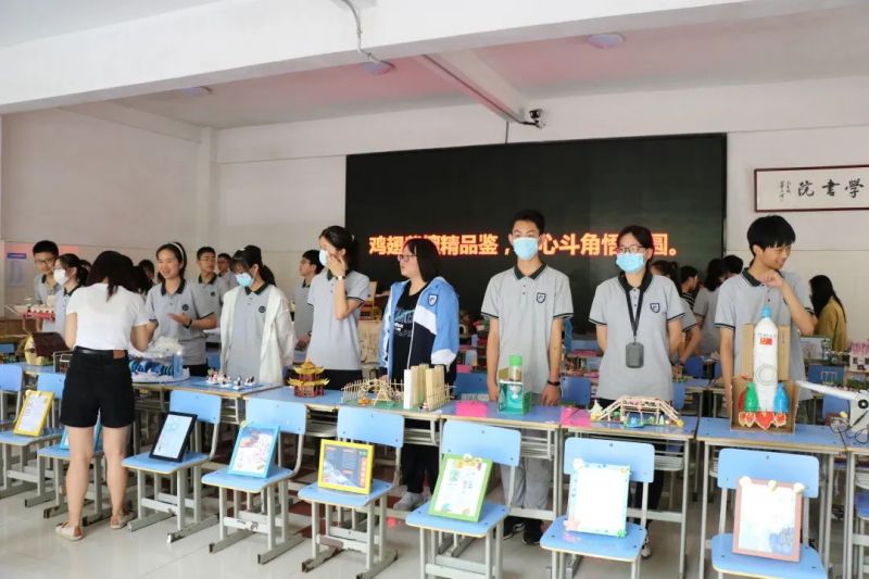 �Ϸ����и�һ�꼉�W��ͨ�ü��g������Ʒչ���ʢ���_չ