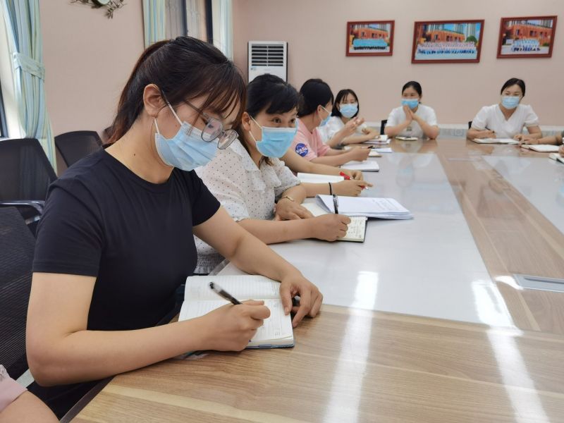 �Ϸ��д����׽������F���ͷֈ@�_չ���Ƹ�У�L�MУ�@���