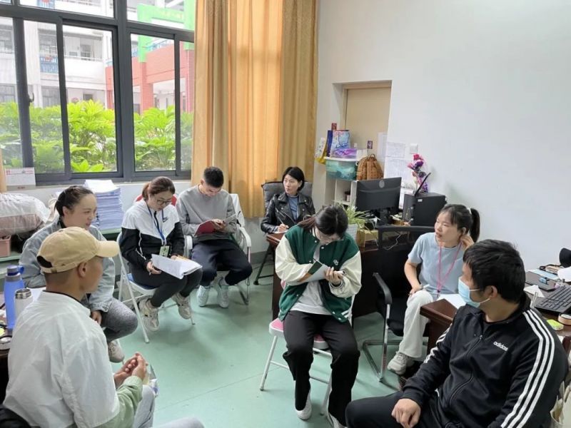 ������С�W2021-2022�W��ȵڶ��W���ǻ��n���߽̌W��ӑ�»��