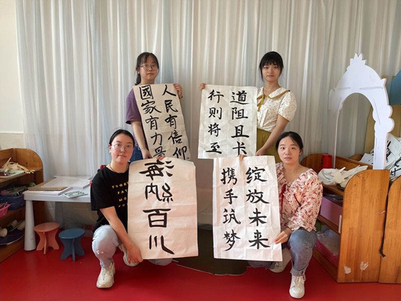 �Ϸ��д����׽������F(tu��n)�F(tu��n)֧���_չܛӲ�P����չʾ���