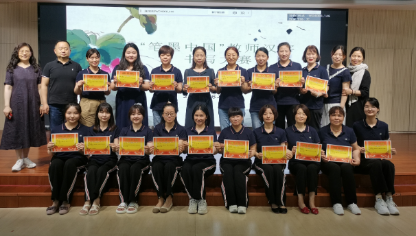 �Ϸ���ֱ�ٙC�P�׃��@�_չ���A�����b���vϵ�л��