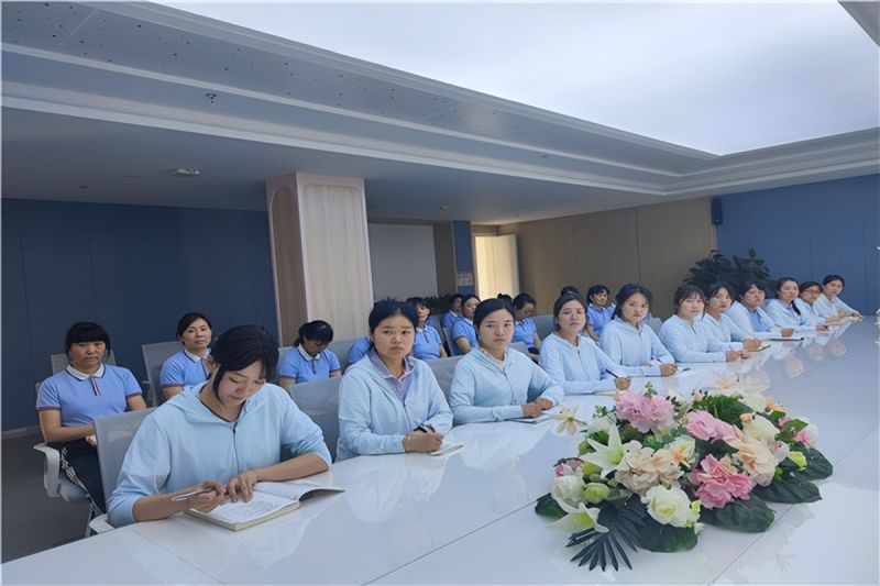 �Ϸ��а��׽������F�����p���p ����ƽ��