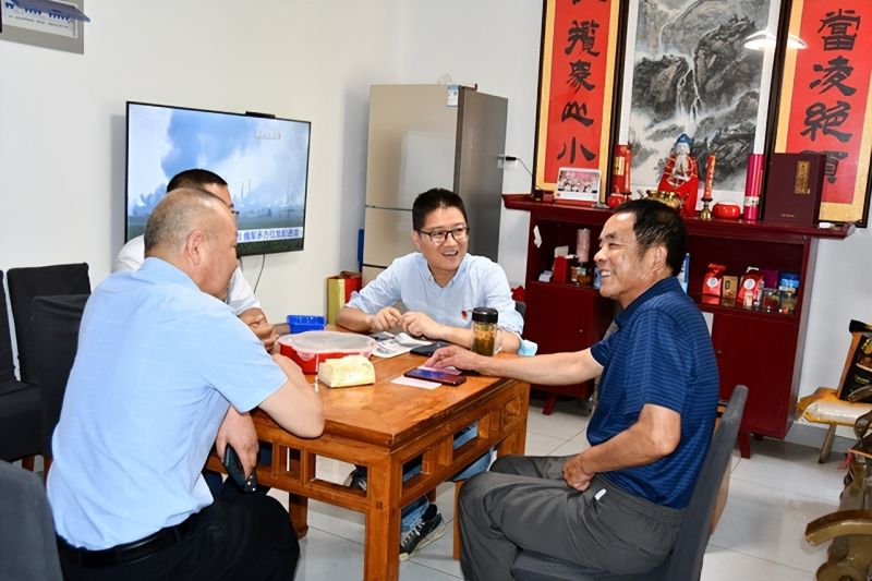 �Ϸ��йų�С�Wο���������h�T �M���P��ů����