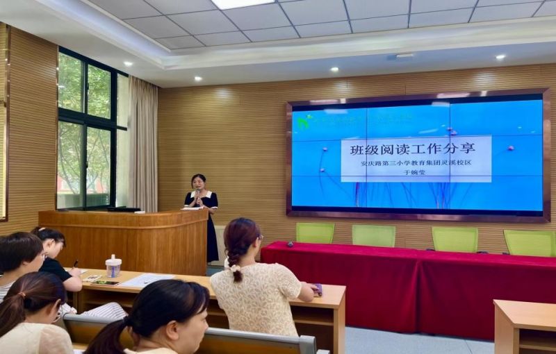 �Ϸ��а����������F�����L΢����ī�� �n����x�����B