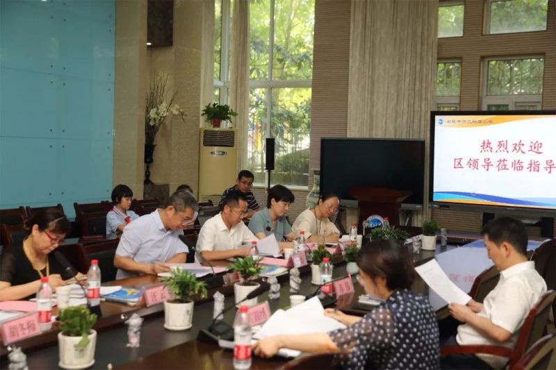 ���Ӆ^���ո��^�L�K��һ���W�R�Ϸ��Ў�������С�W�_չ�{�й���