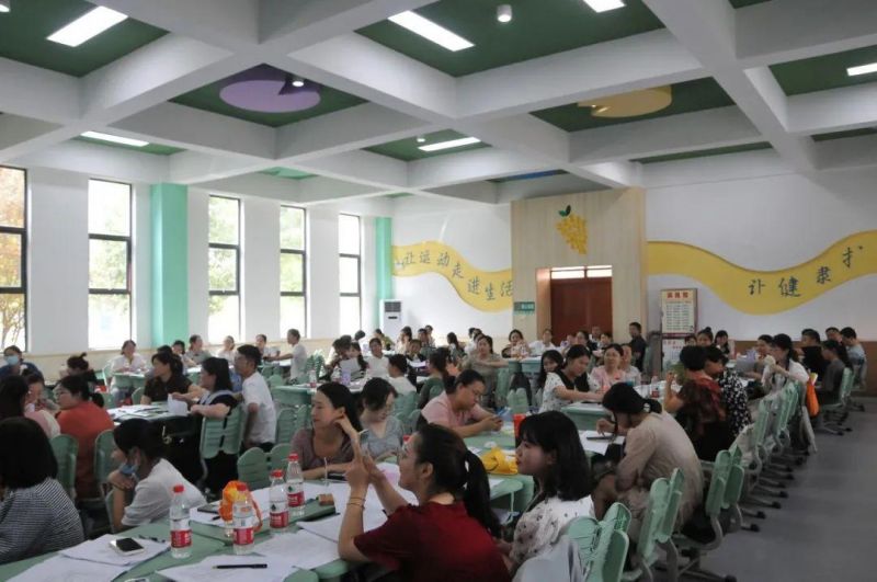 �Ϸ��н�����С�W(xu��)������Σ�C(j��)̎��������Ӗ(x��n)