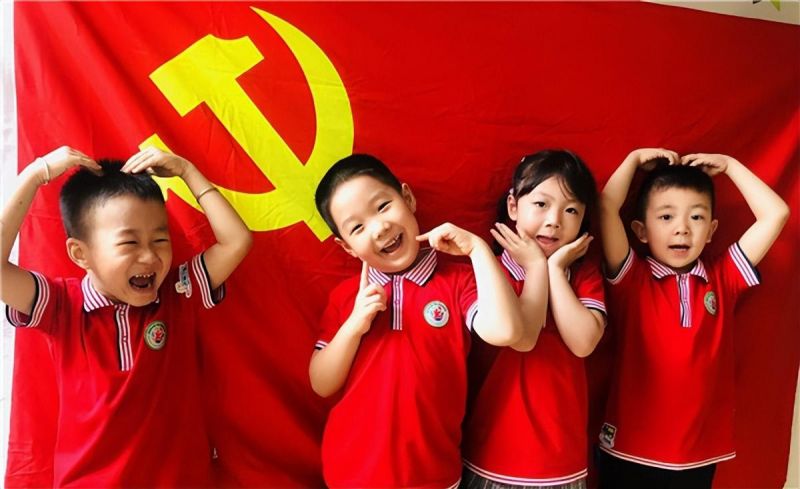 �Ϸ��д����׽������F�����_չ�zӰ��ِ���