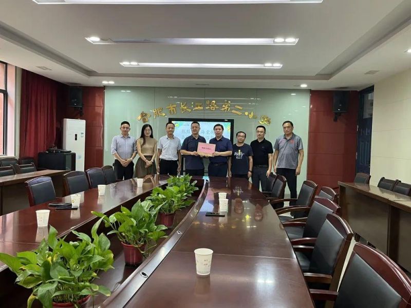 �Ϸ��к��Ľֵ��I�����L��С��䞳У�^�_չ�̎���ο�����