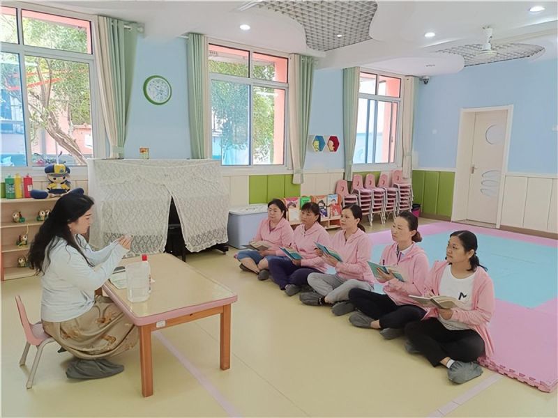 �Ϸ��а��c·�׃��@�������F(tu��n)���ָ��(d��o)���ģ��������ģ������ڼ�(x��)