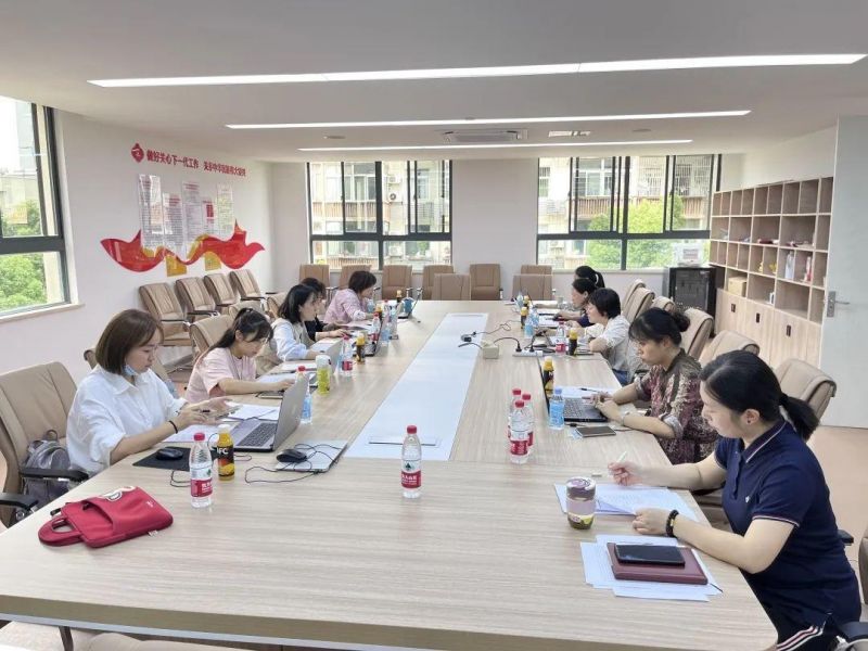 �Ϸ���ֱ�׳��k�_չ�]ꖅ^ˇ�g�������n���������u�x���