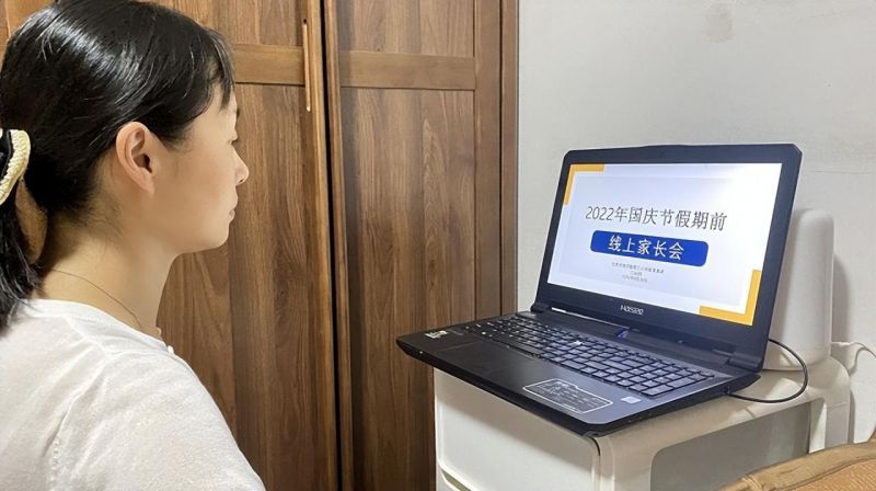 �Ϸ��л���С�������F(tu��n)����s�����ϡ����������L��