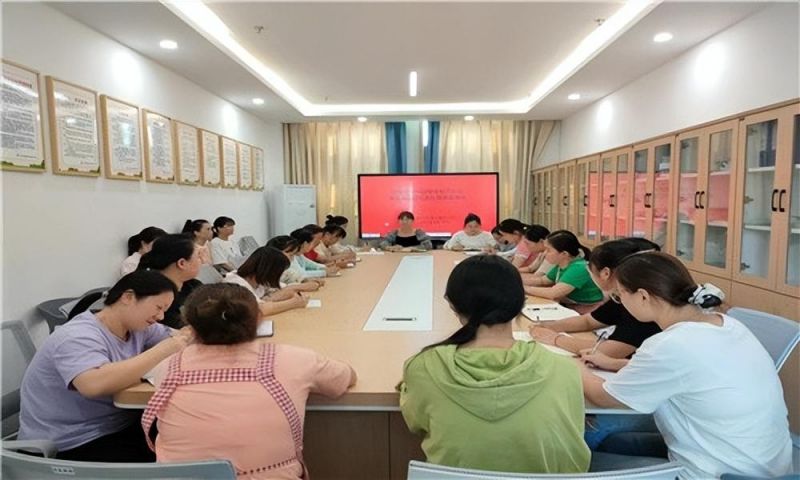 �Ϸ������v�׽̼��F��Ϫ����@�^���_���c����У�@��ȫ���h