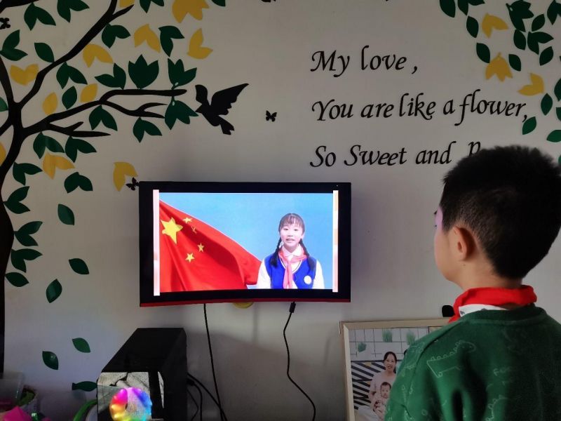 �Ϸ��л���С�������F��ͯ�Ŀ������� �y�־��Ϲ����L