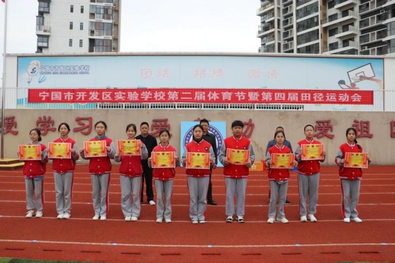 �������_�l�^���WУ�ڶ����w�����ߵ��Č���\�ӕ��A�M�]Ļ