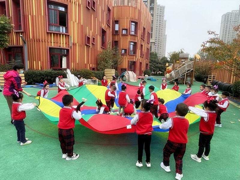 �Ϸ��д����׽������Fɭ�ֳǷֈ@�����_�����ֱ��չʾ���