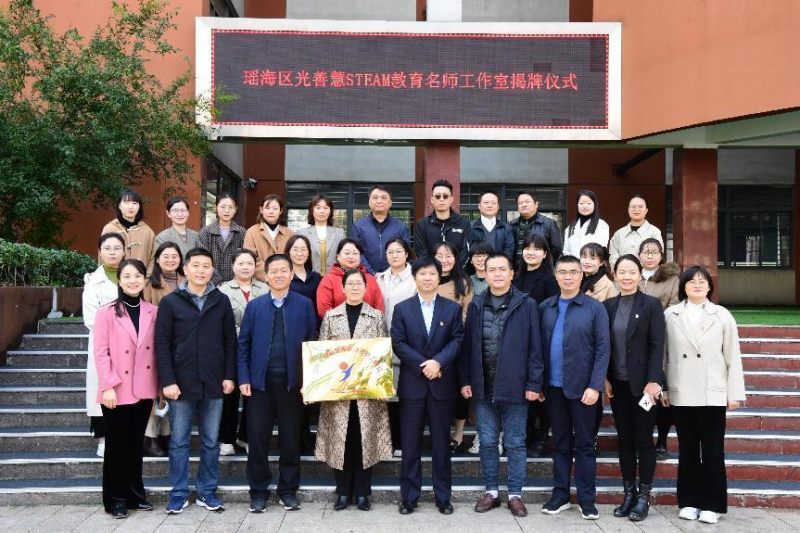 �Ϸ�Ψһ��������������������ߌ��Ї�(gu��)δ��(l��i)�W(xu��)У���(hu��)