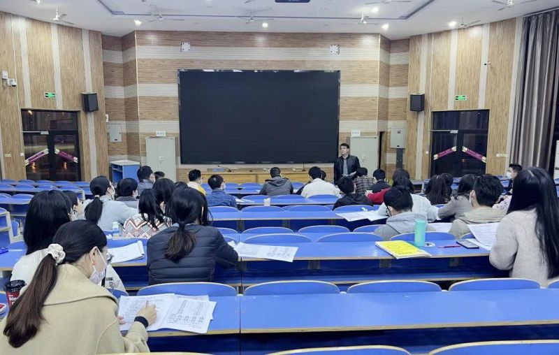 �Ϸ����и����꼉�����_չ�߿���������