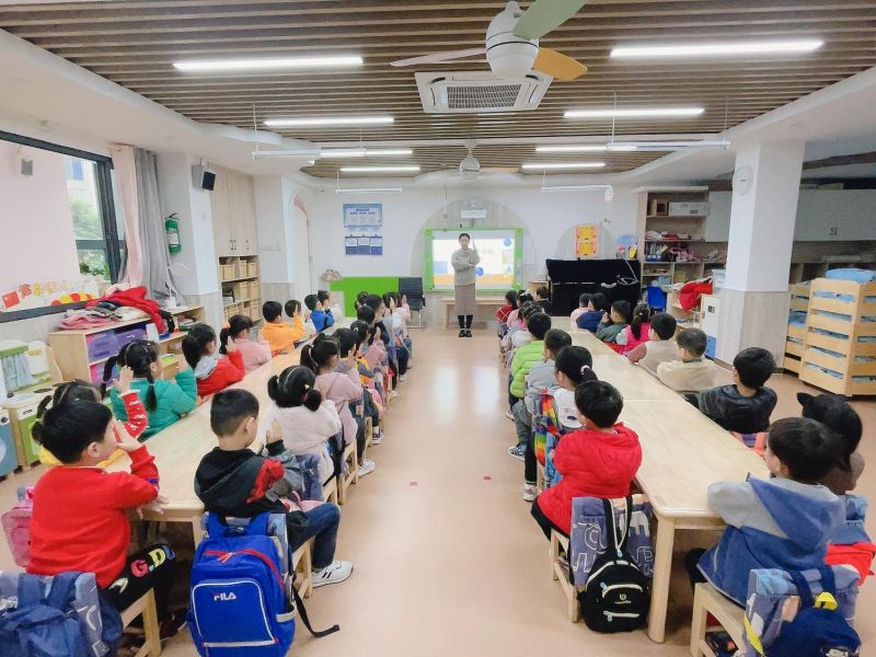 �Ϸ���ֱ�ٙC�P�׃��@��С㕽ӡ�����С���������B������������