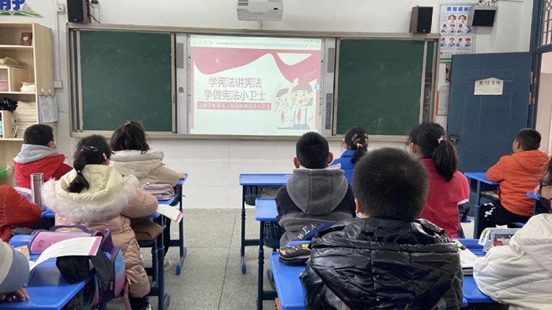 �Ϸ�������С�W�_չ־Ը���շ��������