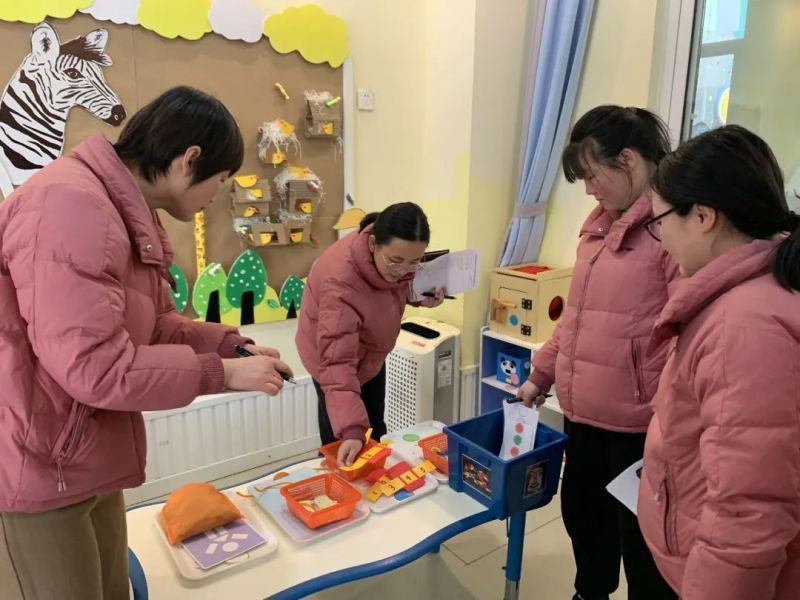 �Ϸ����p����Ȼ�ӷֈ@���h������ͯ�� �^Ħ���M�lչ