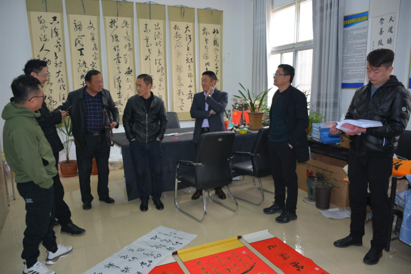 �����Мuꖿh�����W�^���ČWУϲӭ�Е�����ɫ�WУ���