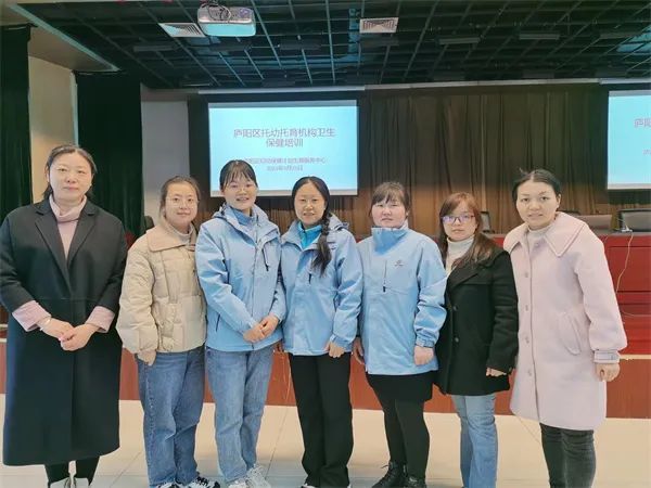 �Ϸ��а��c·�׃��@�������F���ӏ]ꖅ^���������C���l��������Ӗ