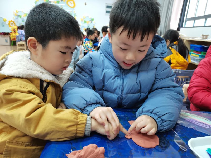 �Ϸ���ֱ�ٙC�P�׃��@�_չ�׃��ֹ������߄�����������