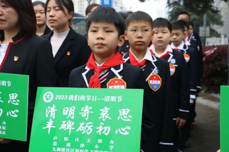 ���ո�����С�W�_չ��N��ʽ�����������}�������