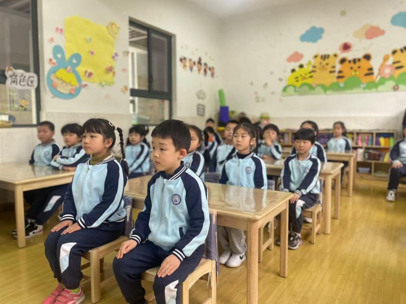 �Ϸ���ֱ�ٙC�P�׃��@�_չ����̤��ȫ�ݾ����