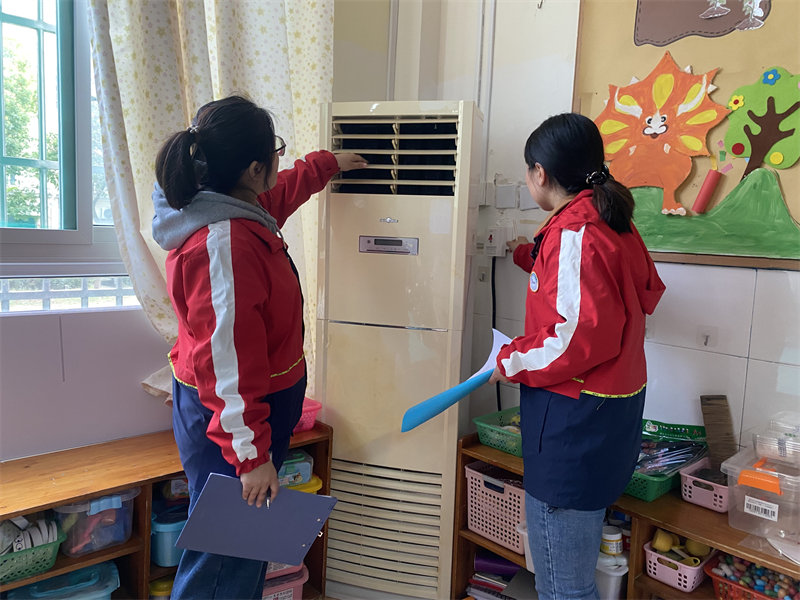 �Ϸ������v�׽̼��F(tu��n)���v�@�^(q��)�_(k��i)չȫ�@��ȫ�[�����Ų�