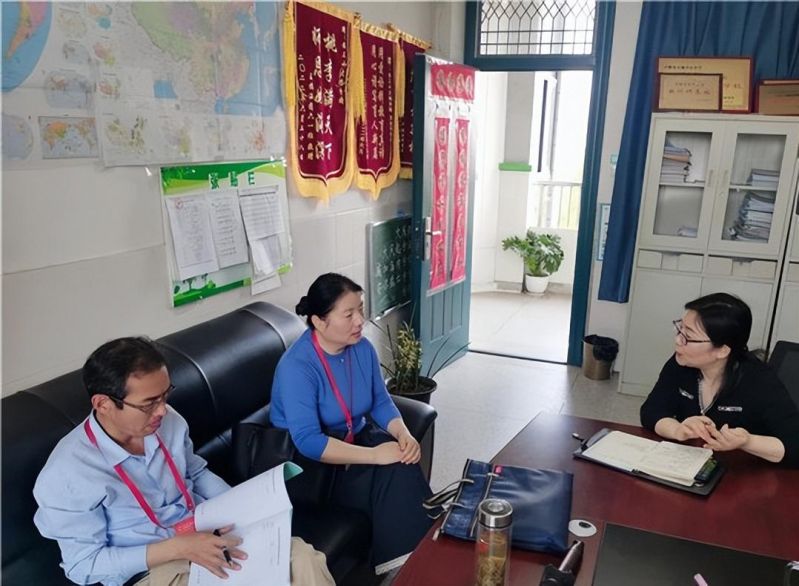 �]ꖅ^؟�ζ��W������С����У����������Єӡ��͎����L���O