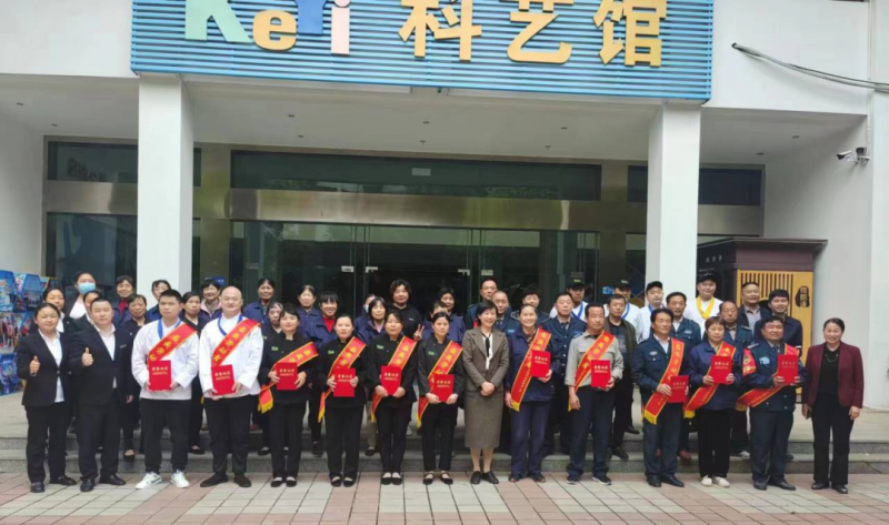 �Ϸ��Ў�������С�W(xu��)���ڄ�(d��ng)������ �^��������