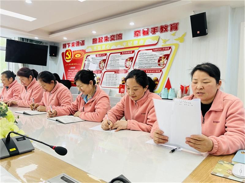 �Ϸ��а��c·�׃��@�������F(tu��n)���@�_չʳƷ�����ˆT��ȫ֪�R(sh��)��Ӗ(x��n)