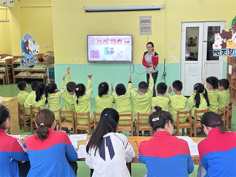 �Ϸ������v�׽̼��F���v�@�^(q��)���ͽ̂���ů �y�ֹ����L