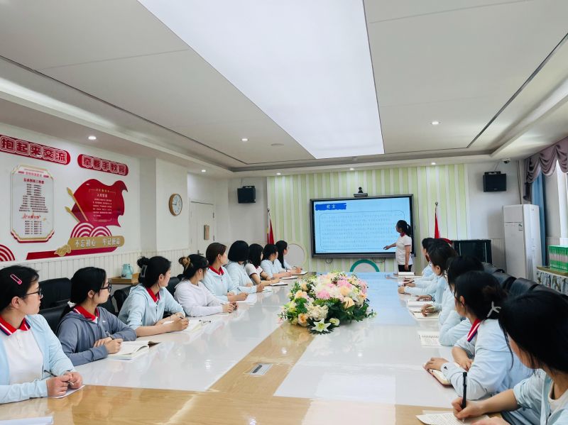 �Ϸ��а��c·�׃��@�������F(tu��n)����ֈ@���؎��³��ģ��P(y��ng)���L(f��ng)֮��