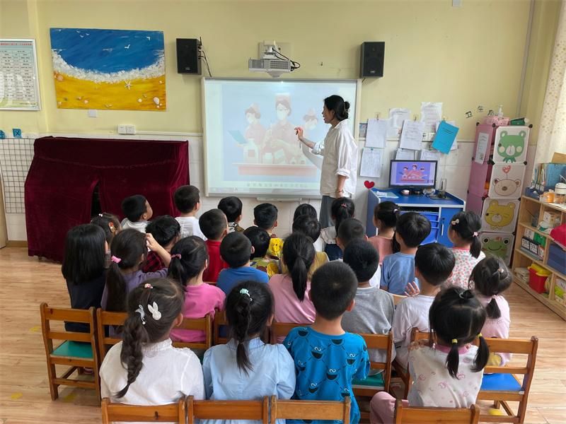 �Ϸ������v�׽̼��F���v�@�^�_չ�oʿ�����}�������